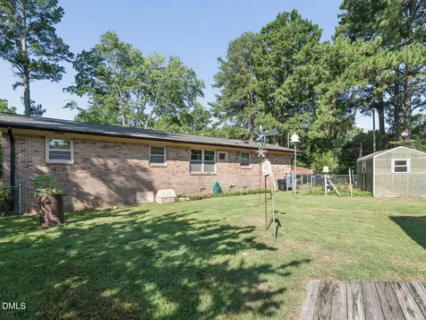 1059 S Hollybrook Road Wendell NC 27591