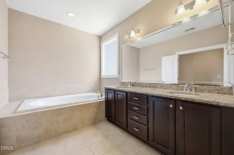 512 Slate Creek Place Cary NC 27519