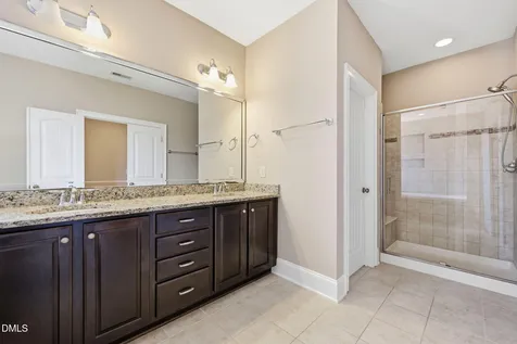 512 Slate Creek Place Cary NC 27519