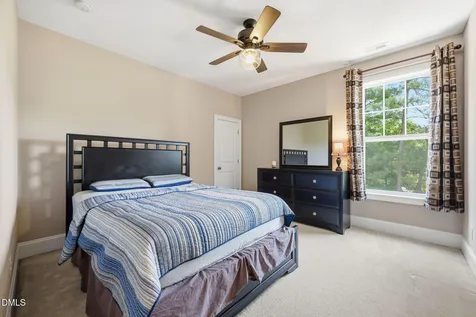512 Slate Creek Place Cary NC 27519