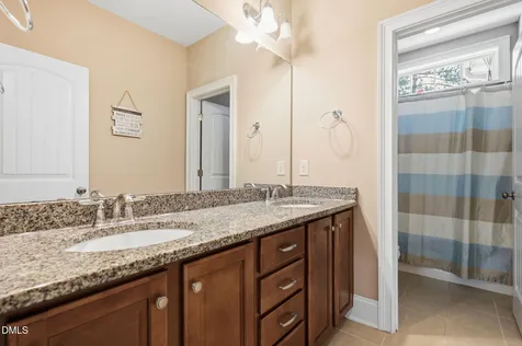 512 Slate Creek Place Cary NC 27519