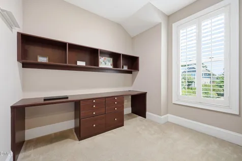 512 Slate Creek Place Cary NC 27519