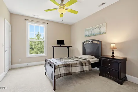 512 Slate Creek Place Cary NC 27519