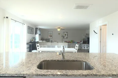 212 Antietam Place Mebane NC 27302