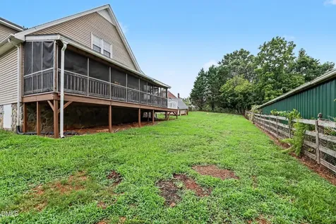 5714 Rolling Meadows Road Randleman NC 27317