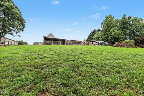 5714 Rolling Meadows Road Randleman NC 27317