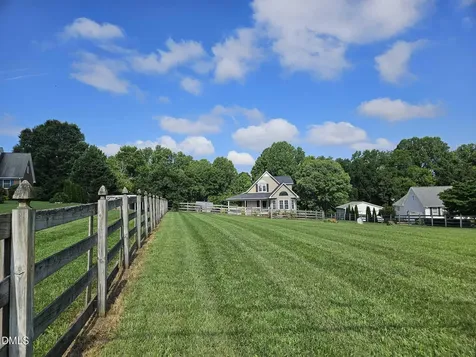 5714 Rolling Meadows Road Randleman NC 27317