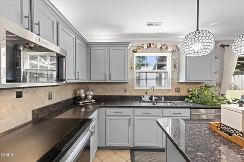 5304 Seaspray Lane Raleigh NC 27610