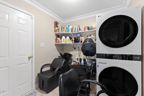 5304 Seaspray Lane Raleigh NC 27610