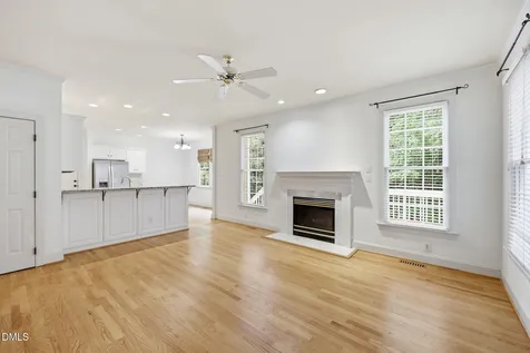 101 Plumtree Way Cary NC 27518