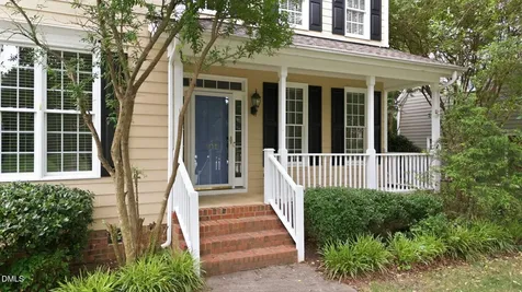 101 Plumtree Way Cary NC 27518