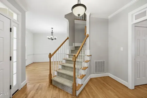 101 Plumtree Way Cary NC 27518