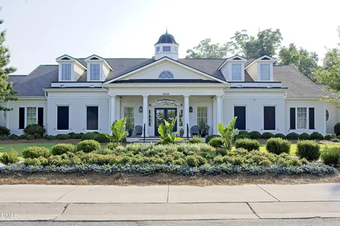 201 King Oak Street Holly Springs NC 27540