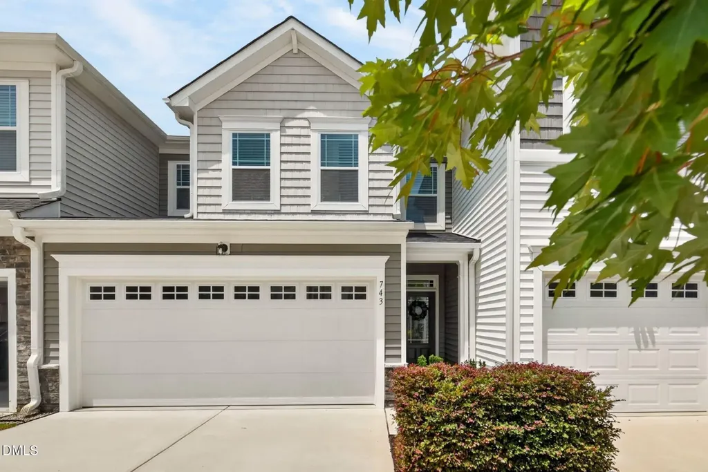 743 Creekway Drive Fuquay Varina NC 27526
