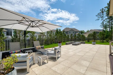 2817 Flora Oaks Way Apex NC 27523