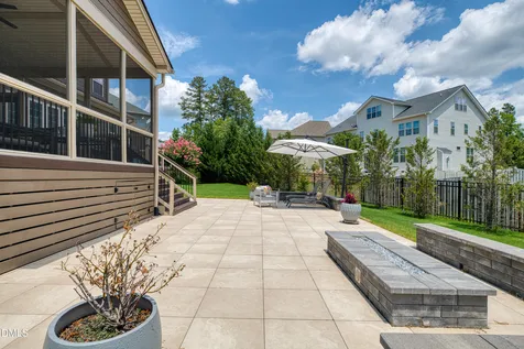 2817 Flora Oaks Way Apex NC 27523