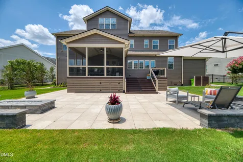 2817 Flora Oaks Way Apex NC 27523
