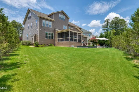 2817 Flora Oaks Way Apex NC 27523