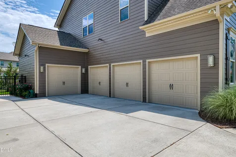 2817 Flora Oaks Way Apex NC 27523