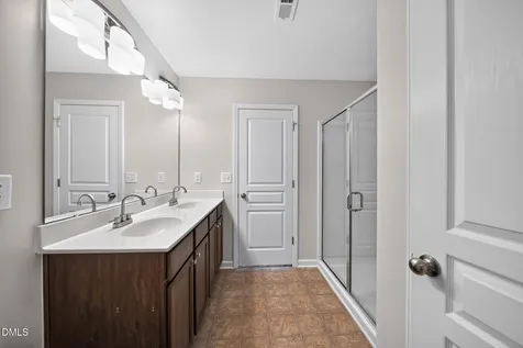 3653 Althorp Drive Raleigh NC 27616
