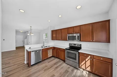 3653 Althorp Drive Raleigh NC 27616