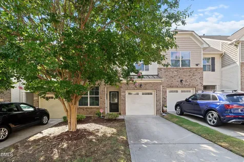 1010 Contessa Drive Cary NC 27513