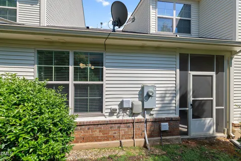 1010 Contessa Drive Cary NC 27513