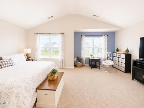 128 Steamboat Lane Burlington NC 27217