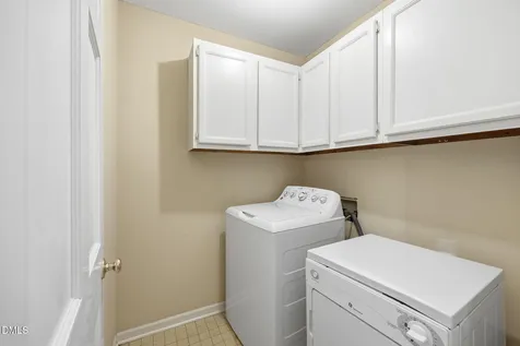 6624 English Ivy Lane Raleigh NC 27615