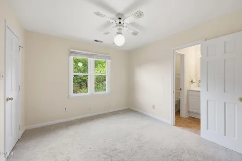 6624 English Ivy Lane Raleigh NC 27615