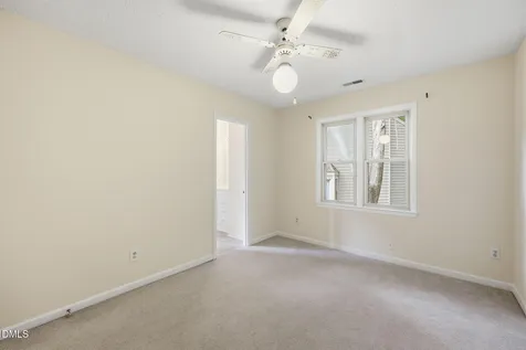 6624 English Ivy Lane Raleigh NC 27615