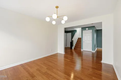 4232 Dalcross Road Raleigh NC 27610