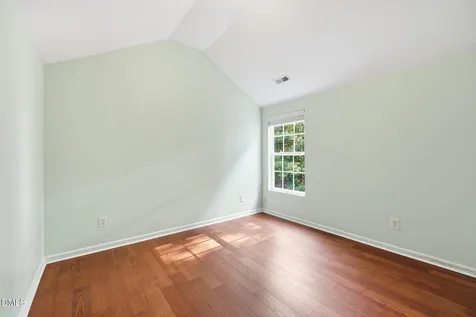 4232 Dalcross Road Raleigh NC 27610