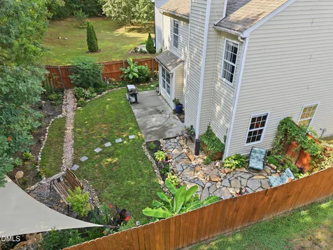 4232 Dalcross Road Raleigh NC 27610