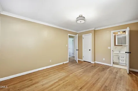 1517 Edith Street Burlington NC 27215