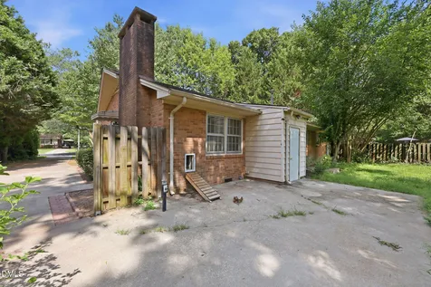 1517 Edith Street Burlington NC 27215