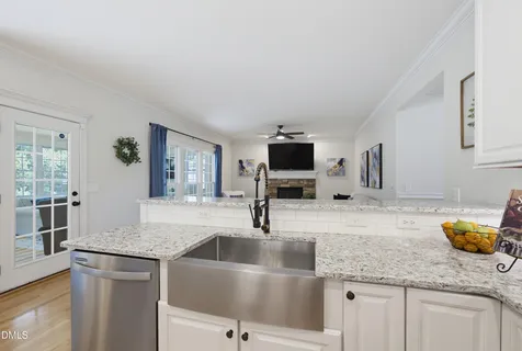 6121 Gretna Lane Apex NC 27539