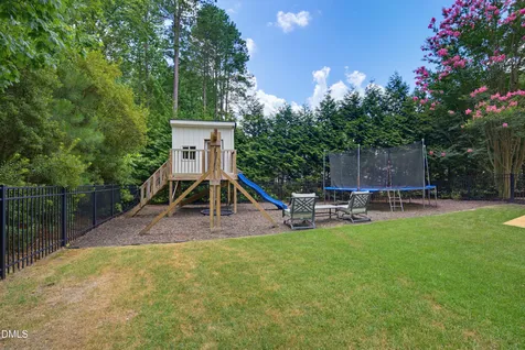 6121 Gretna Lane Apex NC 27539