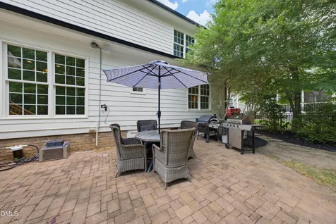 6121 Gretna Lane Apex NC 27539