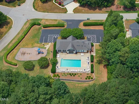 6121 Gretna Lane Apex NC 27539