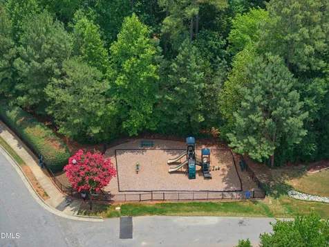 6121 Gretna Lane Apex NC 27539