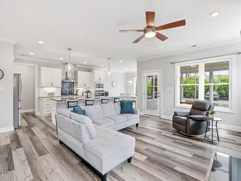 2907 Meadow Bluffs Way Fuquay Varina NC 27526