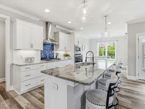 2907 Meadow Bluffs Way Fuquay Varina NC 27526