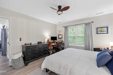 4022 Wellington Ridge Loop Cary NC 27518