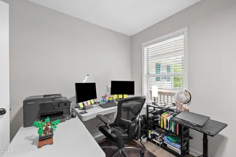 4022 Wellington Ridge Loop Cary NC 27518