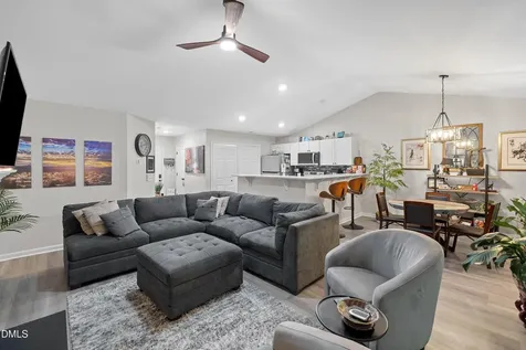 4022 Wellington Ridge Loop Cary NC 27518