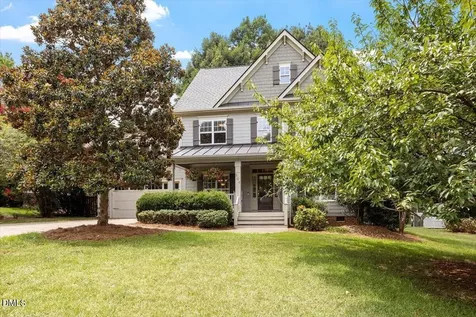 204 Charlesfort Lane Holly Springs NC 27540