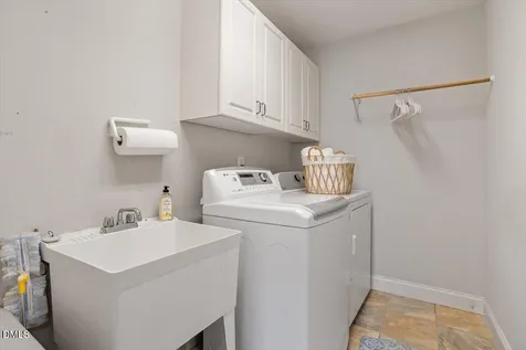204 Charlesfort Lane Holly Springs NC 27540