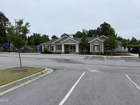 2456 Emily Brook Way Apex NC 27523