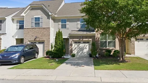 734 Davenbury Way Cary NC 27513